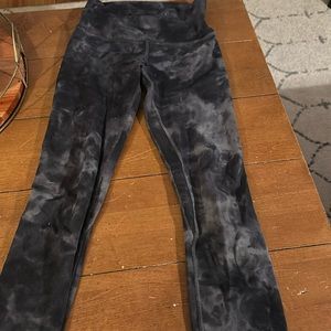 Align legging tie dye